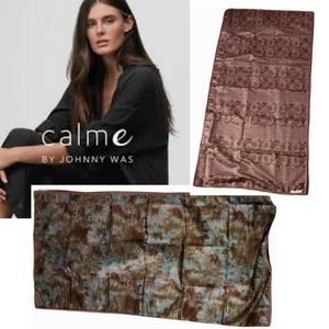 Johnny Was (CALMe) Small Vintage Line Art Mauve Towel.  Reg. $68. DEAL!